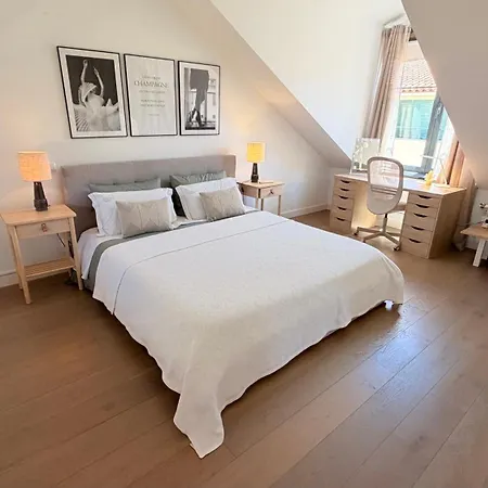 بيت للعطل Townhouse In The Heart Of Historic Center, 5 Minutes Walk From The *