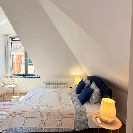 Townhouse In The Heart Of Historic Center, 5 Minutes Walk From The