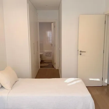 Townhouse In The Heart Of Historic Center, 5 Minutes Walk From The كاسكايس