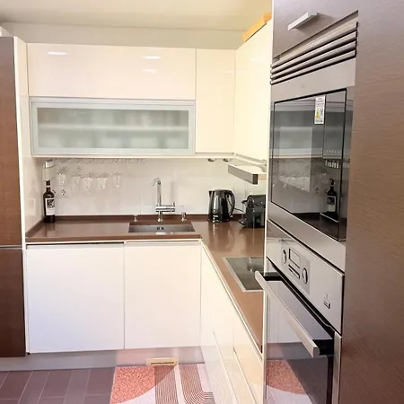 بيت للعطل Townhouse In The Heart Of Historic Center, 5 Minutes Walk From The