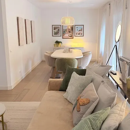 Townhouse In The Heart Of Historic Center, 5 Minutes Walk From The Casa vacanze