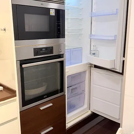 Townhouse In The Heart Of Historic Center, 5 Minutes Walk From The *